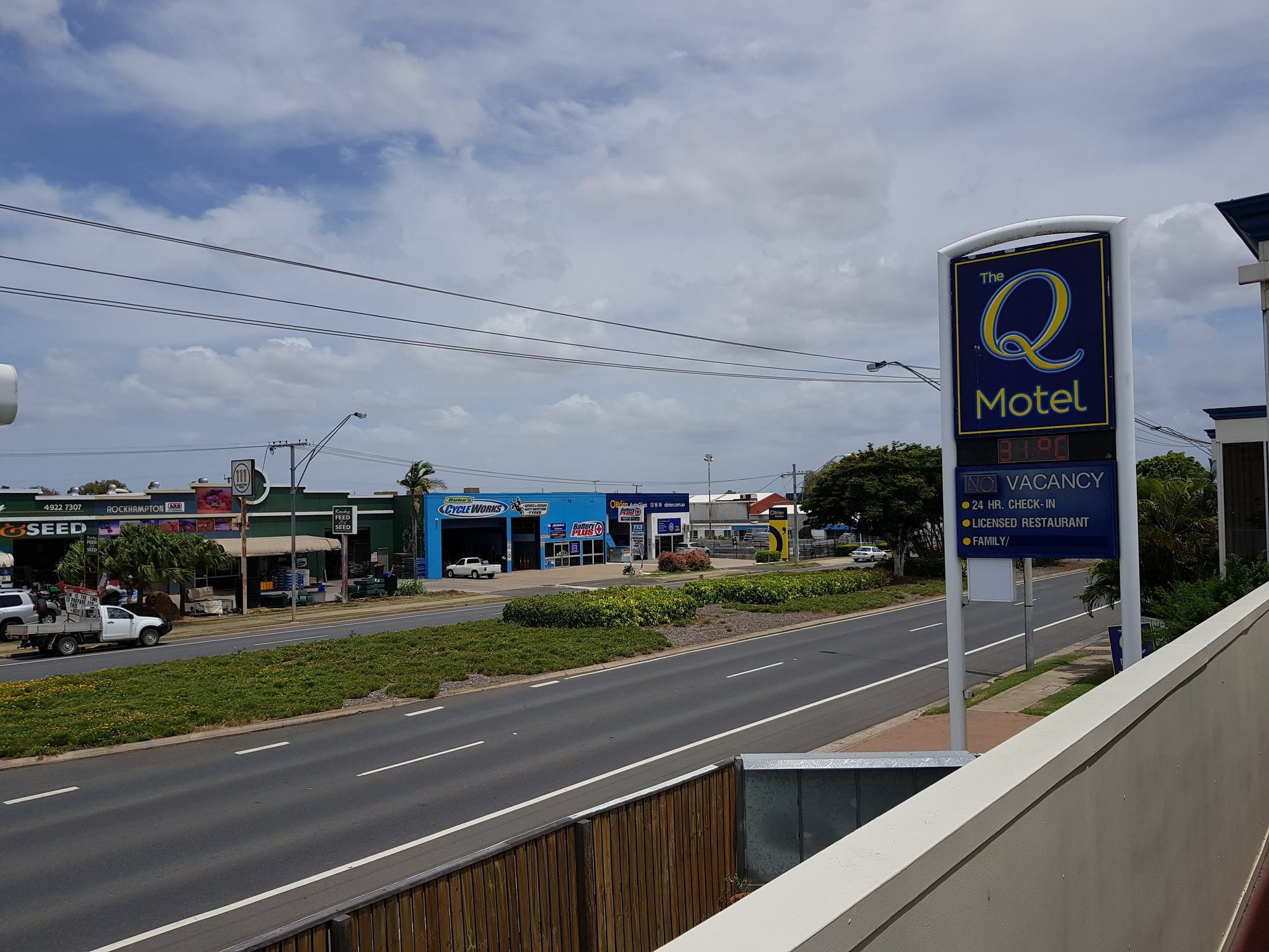 The Q Motel Rockhampton Buitenkant foto